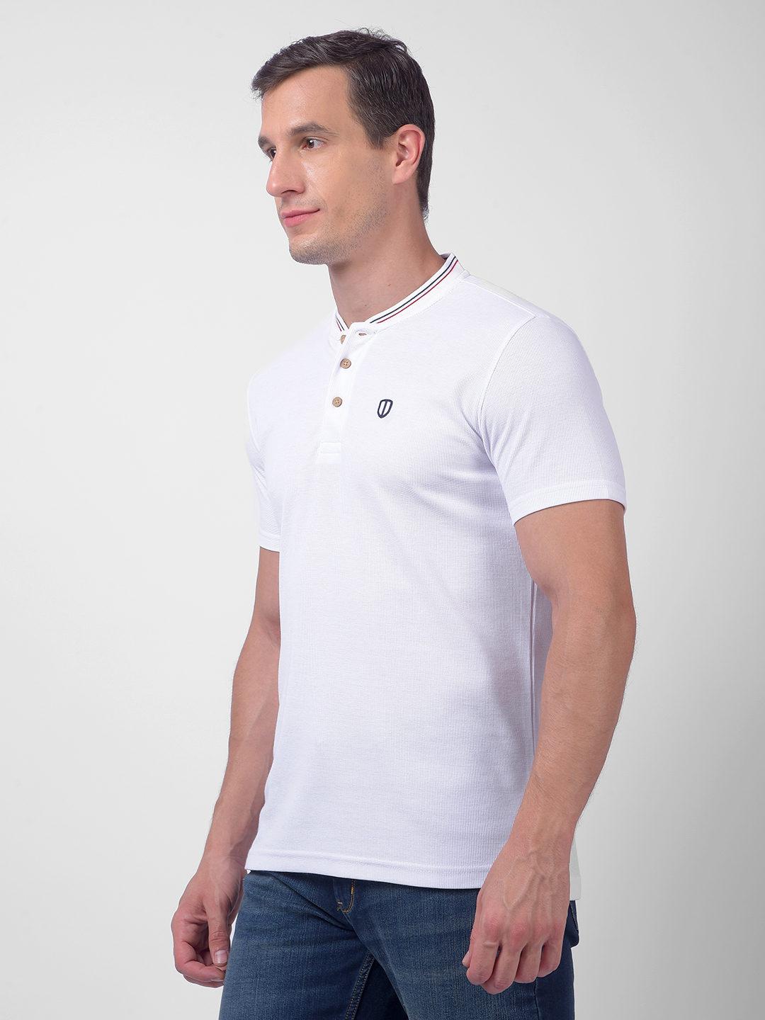 Numero Uno Men White Henley T-Shirt With Tricolour Tipping Neck